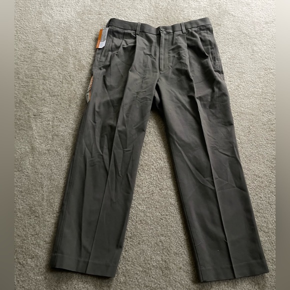 🆕 Savane Performance Straight Fit Easy Care Pleated Chinos - Picture 9 of 12
